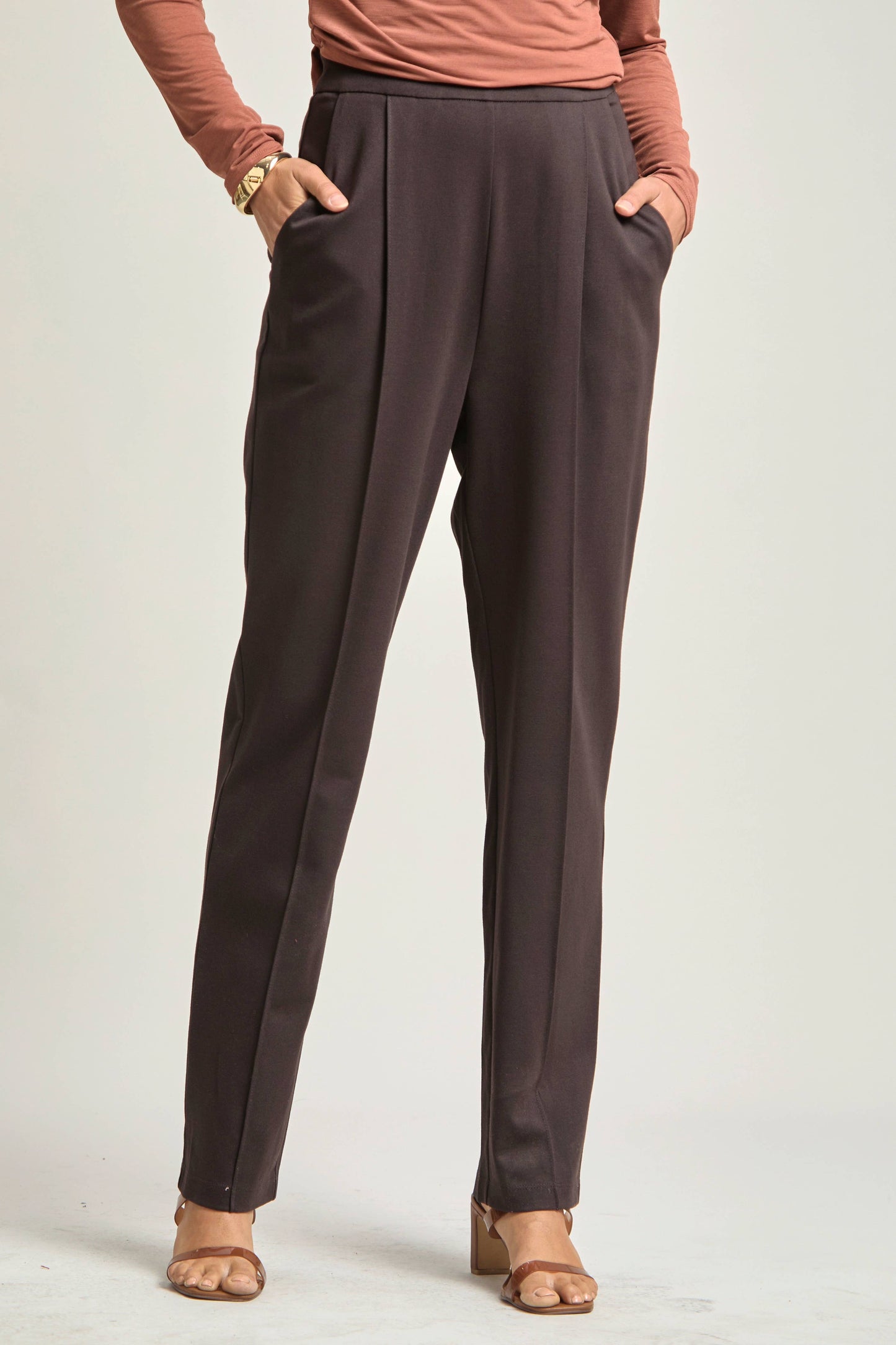 Dear Scarlett - Magic High-Rise Barrel Pants: Black / S