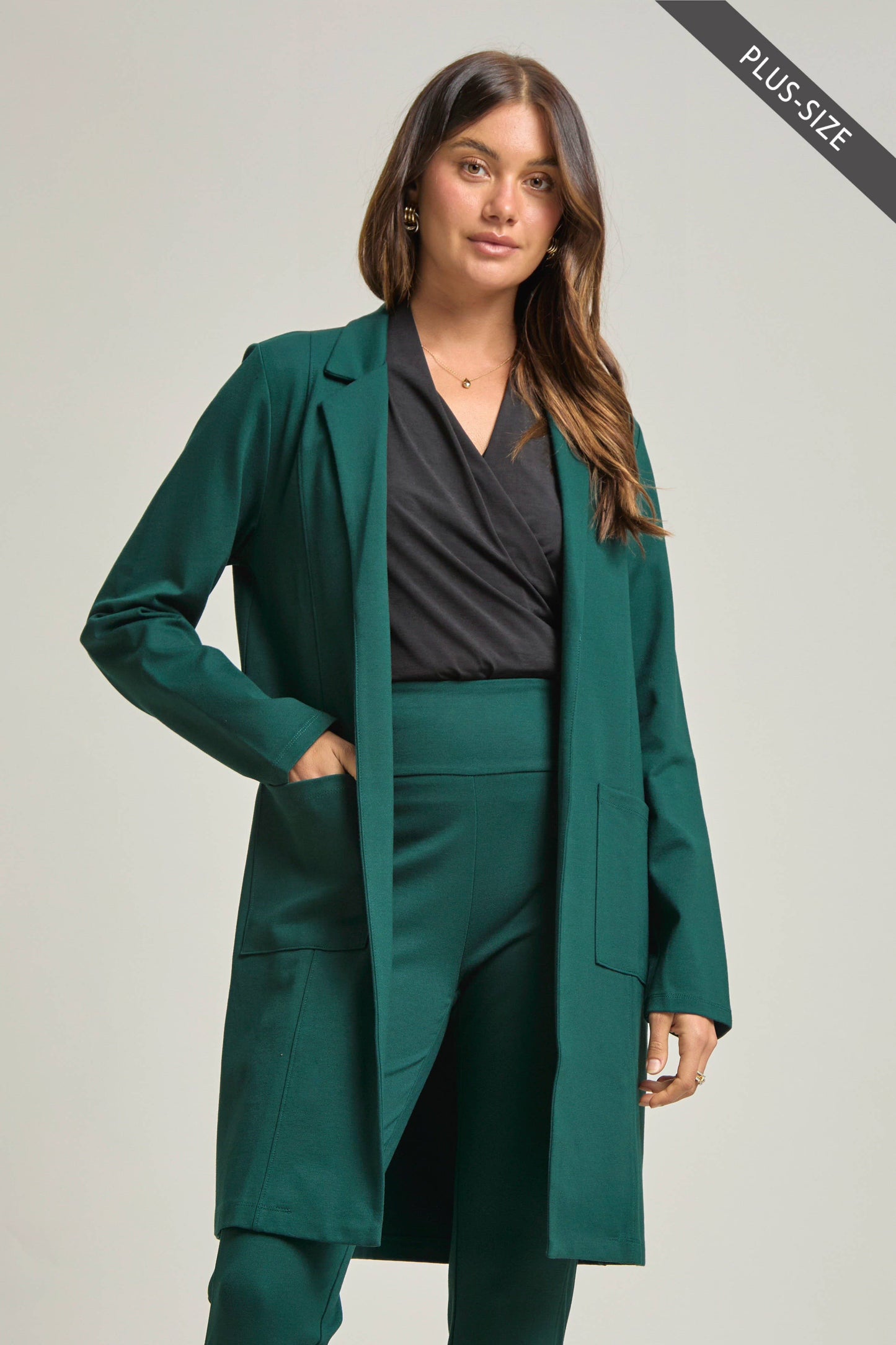 Dear Scarlett - PLUS SIZE Magic Chic Midi Jacket: Red
