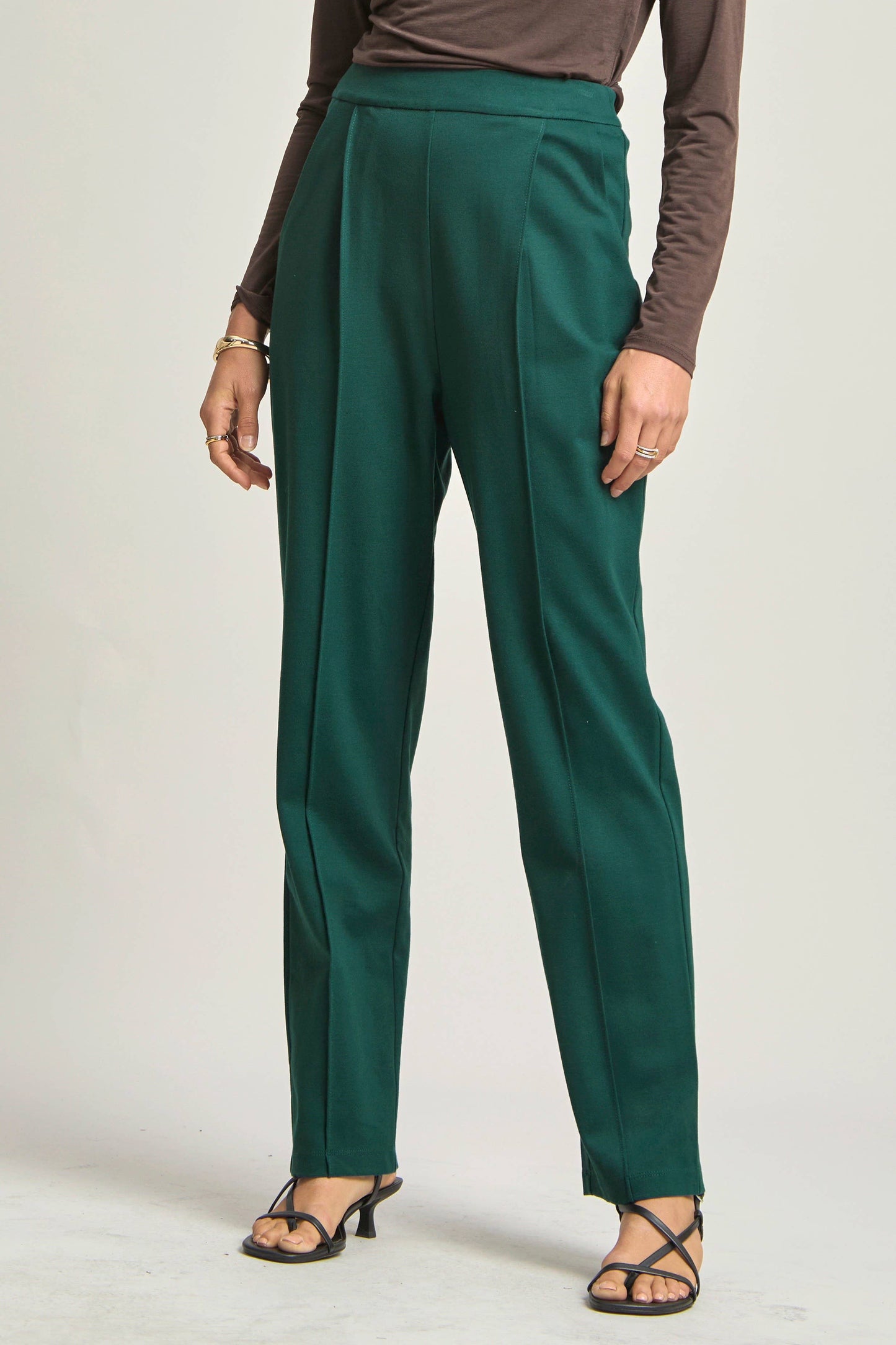 Dear Scarlett - Magic High-Rise Barrel Pants: Black / S