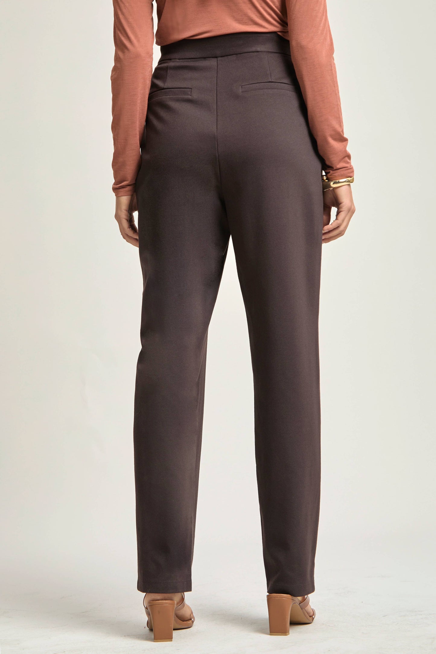 Dear Scarlett - Magic High-Rise Barrel Pants: Black / S