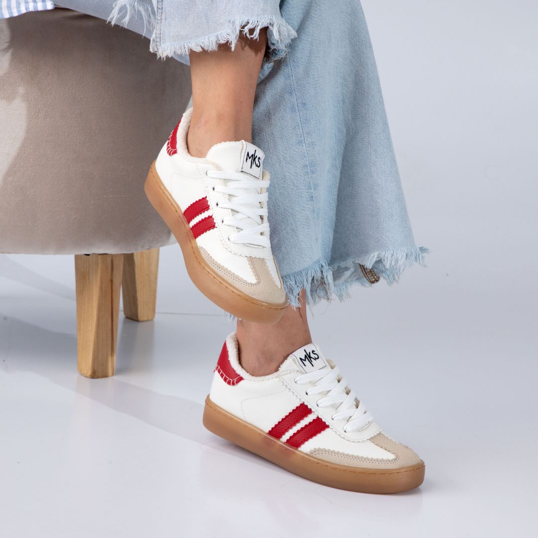 The JESSIE 5 Sneakers