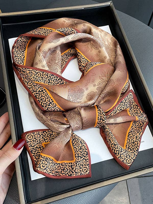 UZ Wholesale Store - Urban Leopard Printed Silk Imitation Scarf: GREEN / One_size