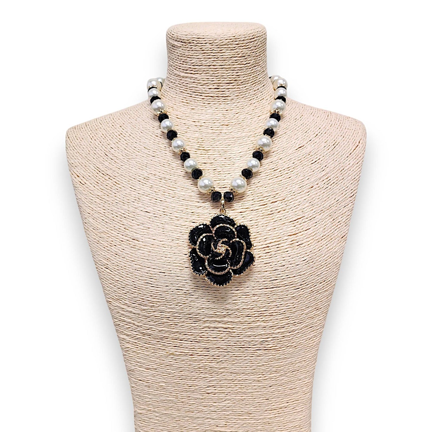 Bijoux Envie Statement Jewelry - Flower Necklace | Pearl Necklace | Coastal | Fall | Boho