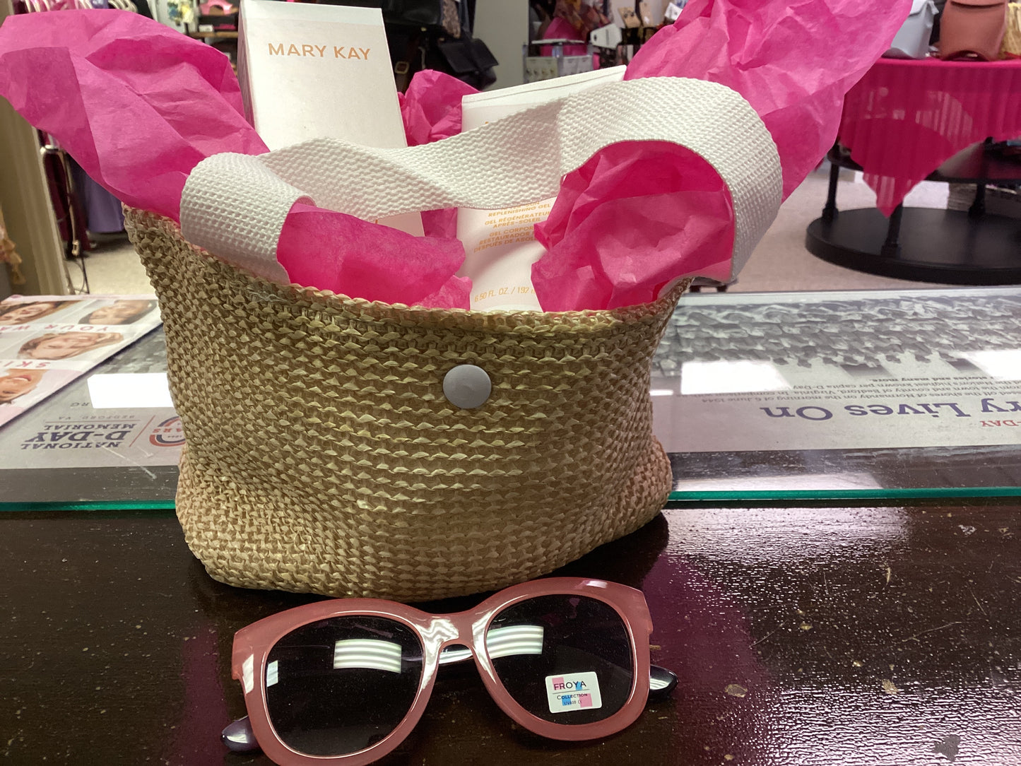 Mary Kay Cosmetics Protect & Refresh Bundle