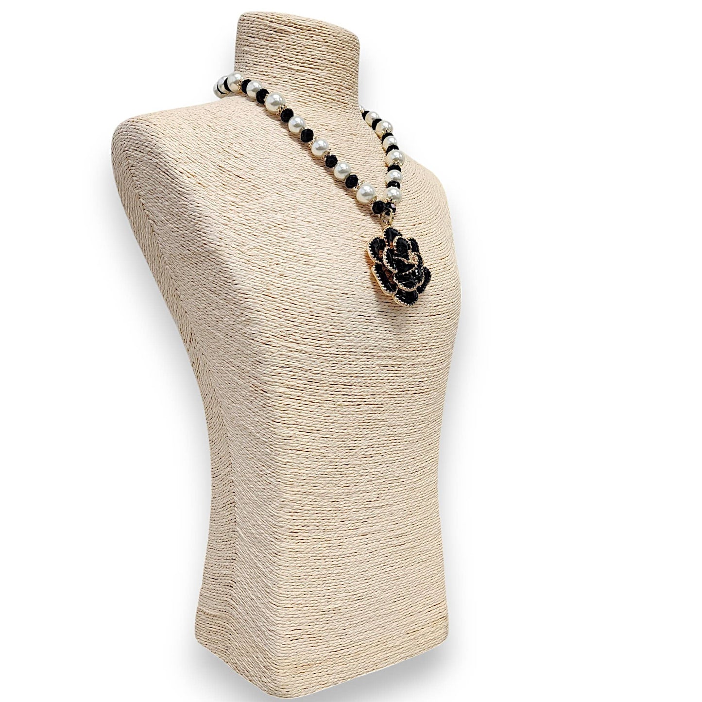 Bijoux Envie Statement Jewelry - Flower Necklace | Pearl Necklace | Coastal | Fall | Boho