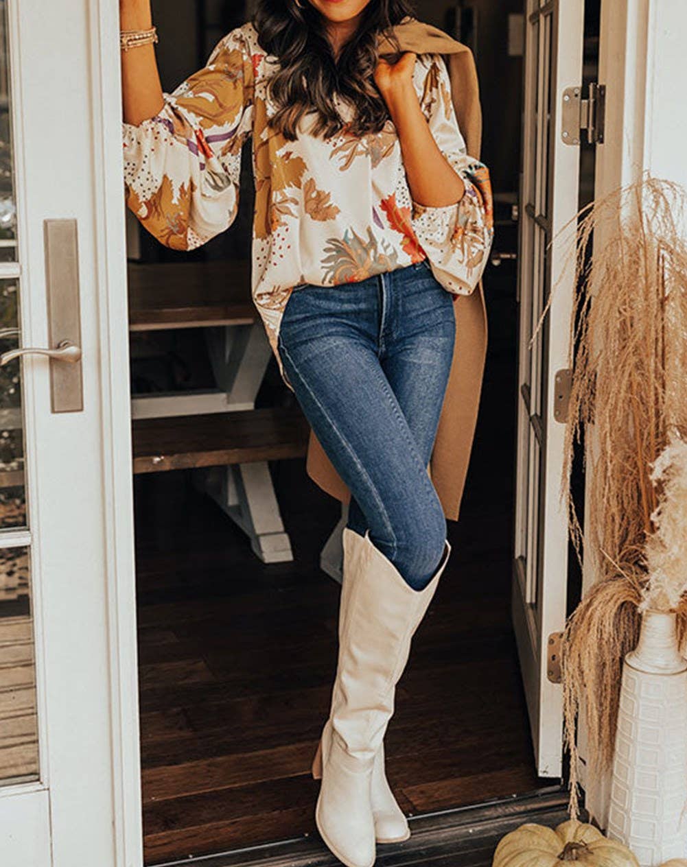 Secret Style Source - Rococo Floral Bubble Sleeve Top: L