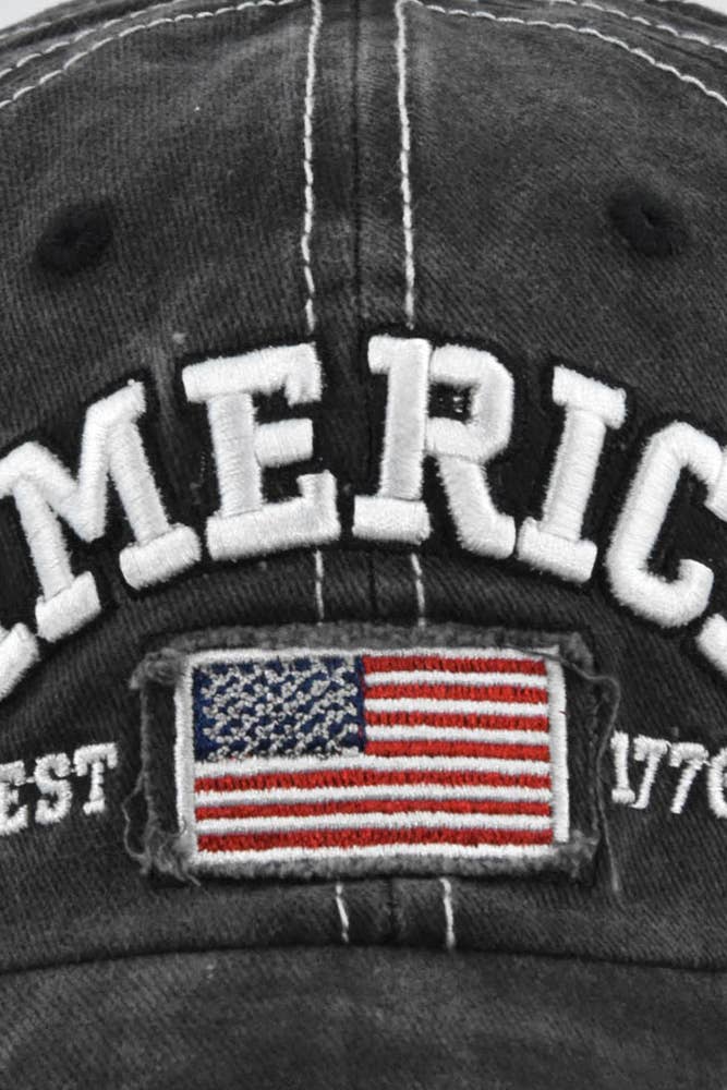 UNISHE - America Flag Embroidered Baseball Cap DXCB327: Navy / One Size