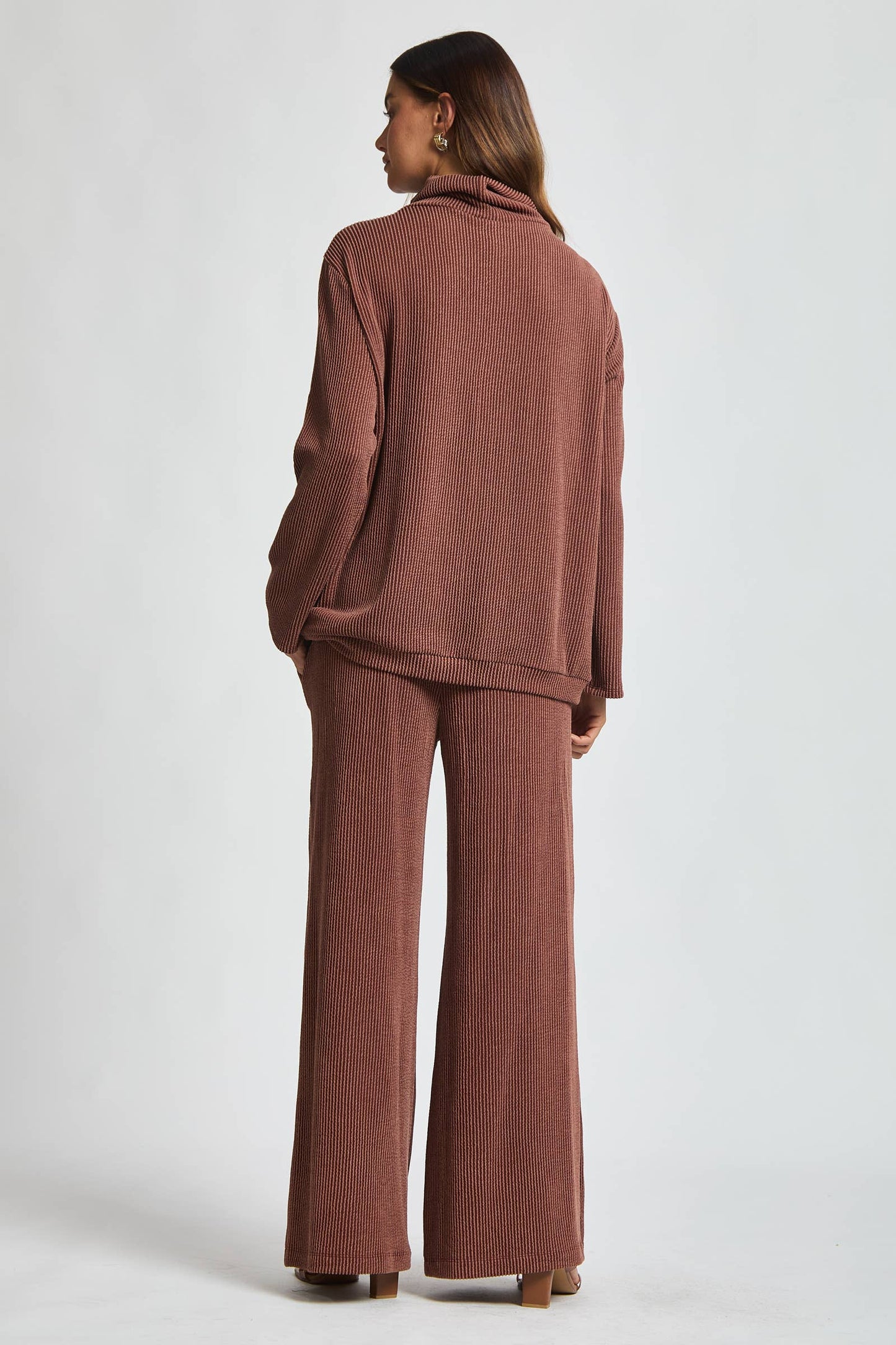 Dear Scarlett - 2-Piece Cowl Neck Ribbed Set TRVSET-LAVISH: WINE